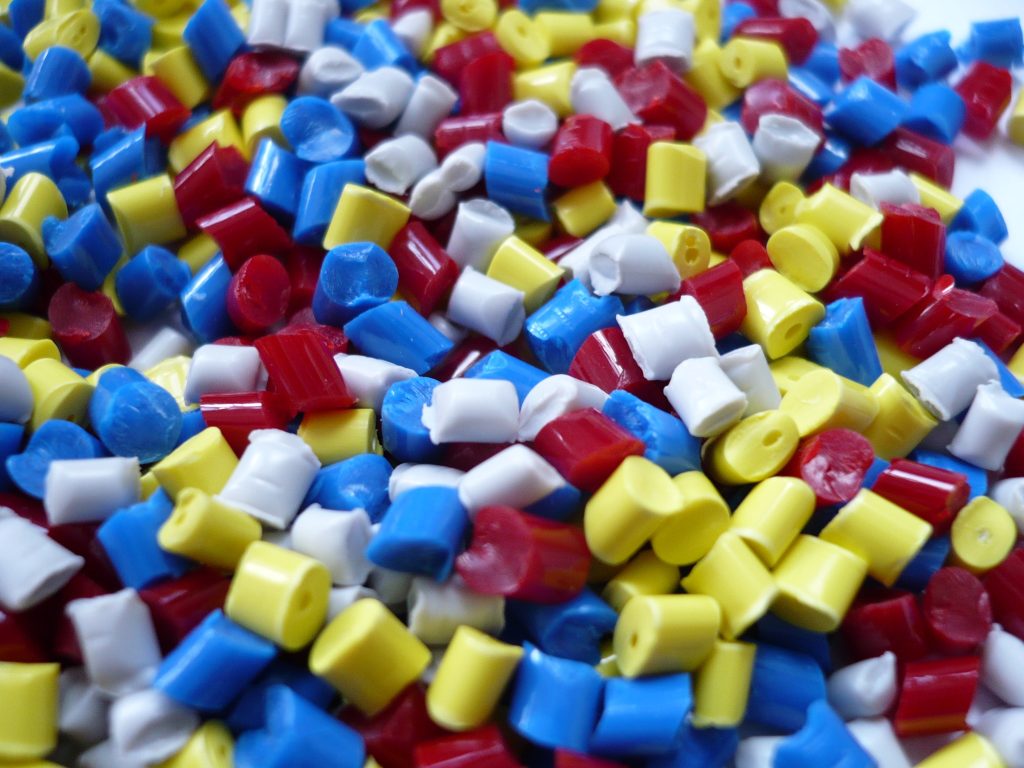 plastic-1061731